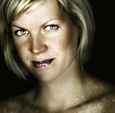  Ulrike Neumann / istockphoto.com Ausgabe 1/2012-  Seite 42