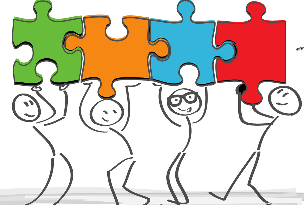 Vier Puzzlestücke verbidnen sich zu einem Ganzen. Vier Puzzlestücke verbidnen sich zu einem Ganzen.