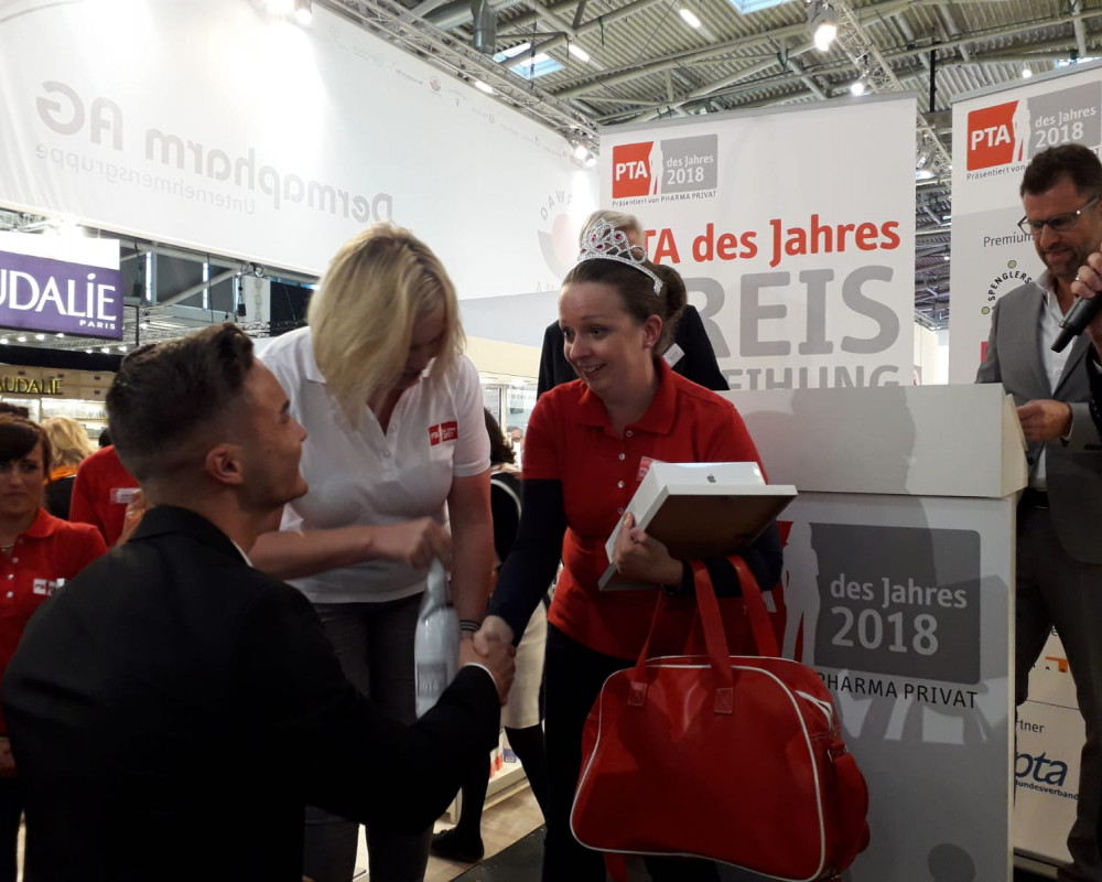 Kerstin Chadli ist die Gewinnerin von PTA des Jahres 2018. Kerstin Chadli ist die Gewinnerin von PTA des Jahres 2018.