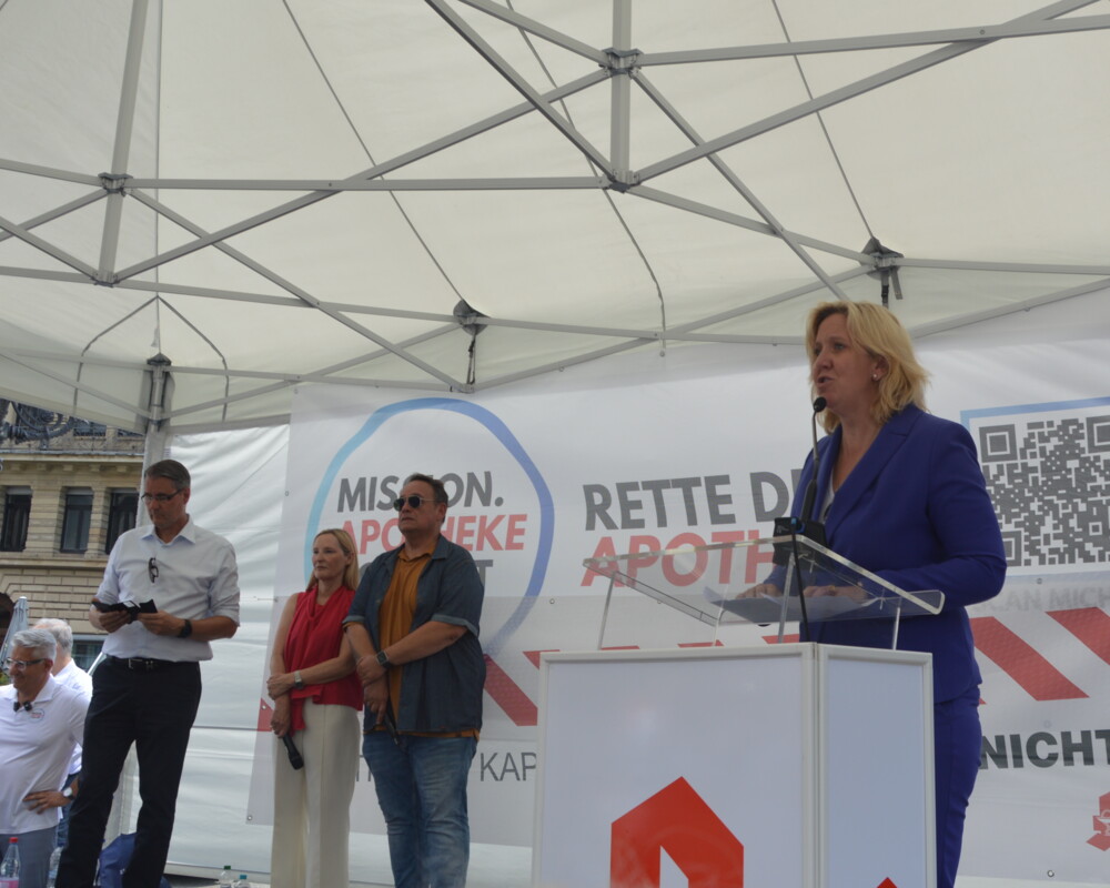 Gesundheitsministerin Diana Stolz