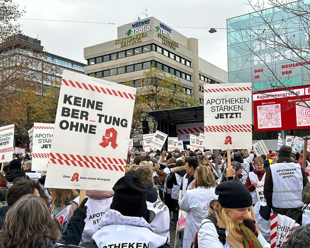 Apothekendemo am 22.11.2023 in Stuttgart