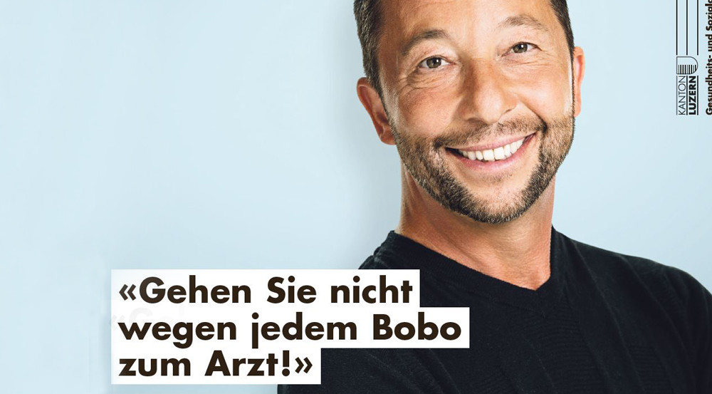 Plakataktion im Schweizer Kanton Luzern mit DJ Bobo.
