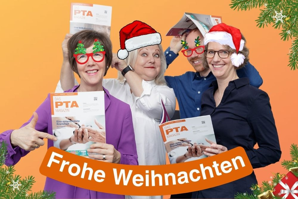 Die Redaktion von DAS PTA MAGAZIN (v. li. n. re.): Stefanie Fastnacht, Julia Pflegel, Christoph Niekamp, Kirsten Bechtold Die Redaktion von DAS PTA MAGAZIN (v. li. n. re.): Stefanie Fastnacht, Julia Pflegel, Christoph Niekamp, Kirsten Bechtold