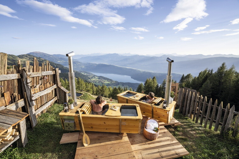 06pta_Almbad AlexanderAlm c Gert Peraue