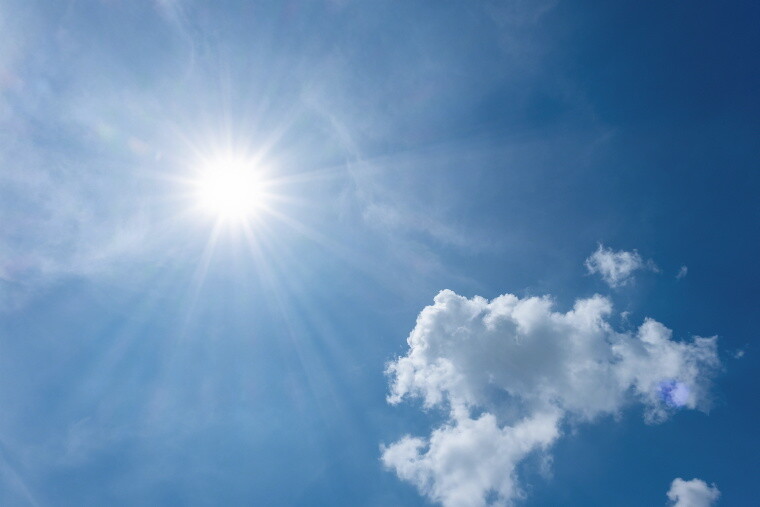 blauer Himmel und Sonnenschein blauer Himmel und Sonnenschein