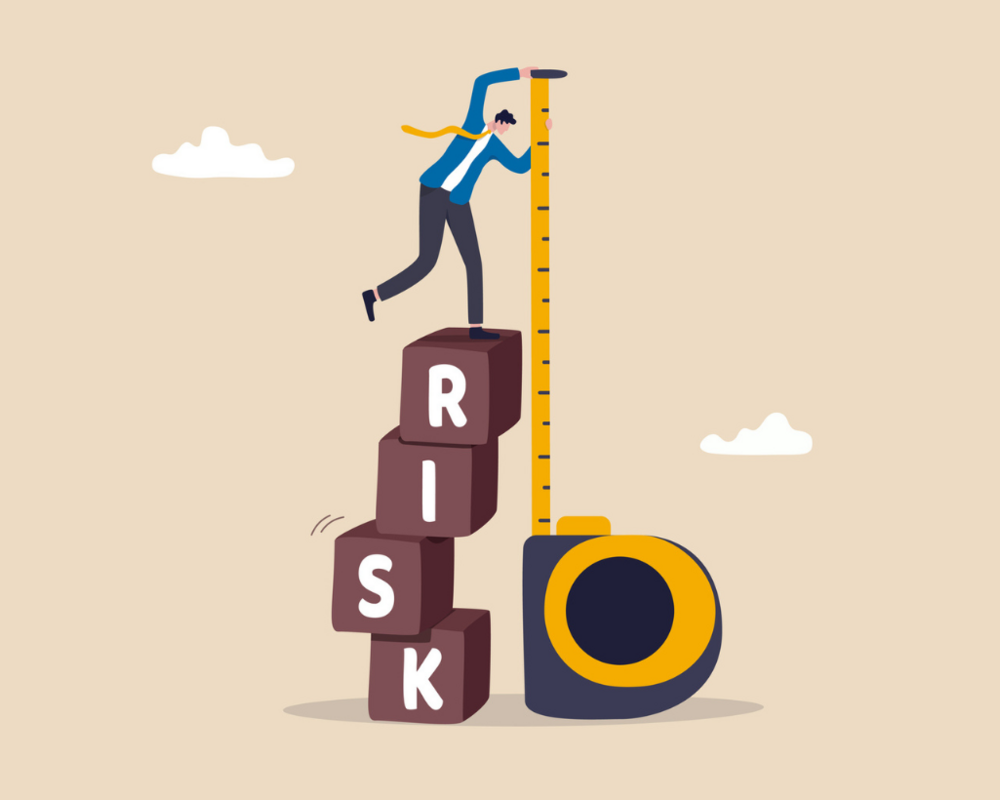 Illustration: Person auf einem Stapel mit der Aufschrift RISK