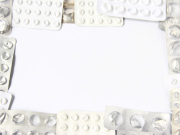 leere Blister-Verpackungen von Tabletten bilden einen Rahmenr