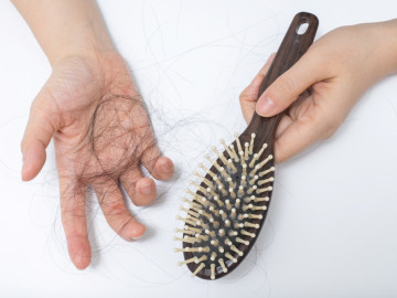 Bürste mit Haaren