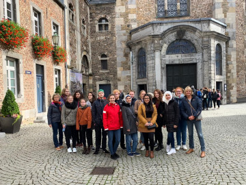 SchülerInnen der Städt. Berufsfachschule
für pharmazeutisch-technische Assistenten
der Stadt Münster in Aachen
