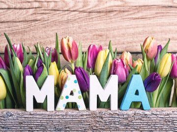 Mama und Blumen