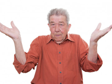 Senior ist ratlos