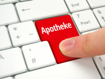 Computertastatur mit Schriftzug Apotheke