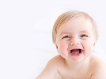 Lachendes Baby