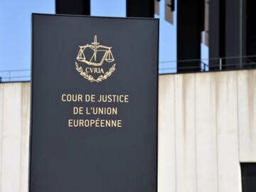 Anzeigetafel Europäischer Gerichtshof (Cour de Justice de l’Union Européenne)