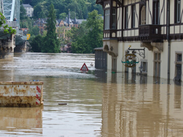 Hochwasser Dresden 2013 bei einer Wasserhöhe von 8,70 m