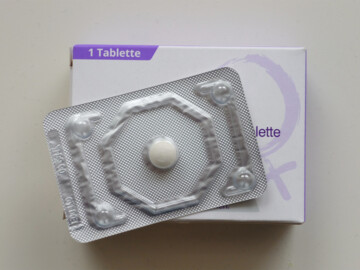 Blister der Pille danach auf Packung liegend