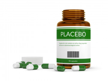 Medikamentenglas mit Aufschrift Placebo