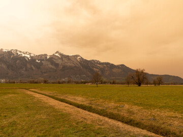 Saharastaub über den Alpen