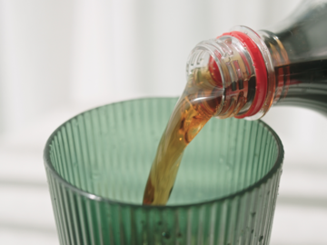 Cola